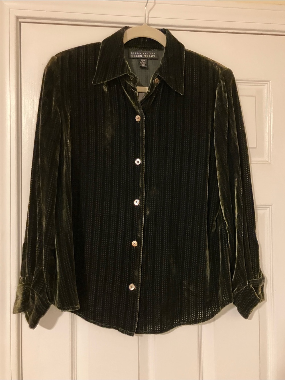 Ellen Tracy Women's Olive Green Velvet Button-Front Shirt